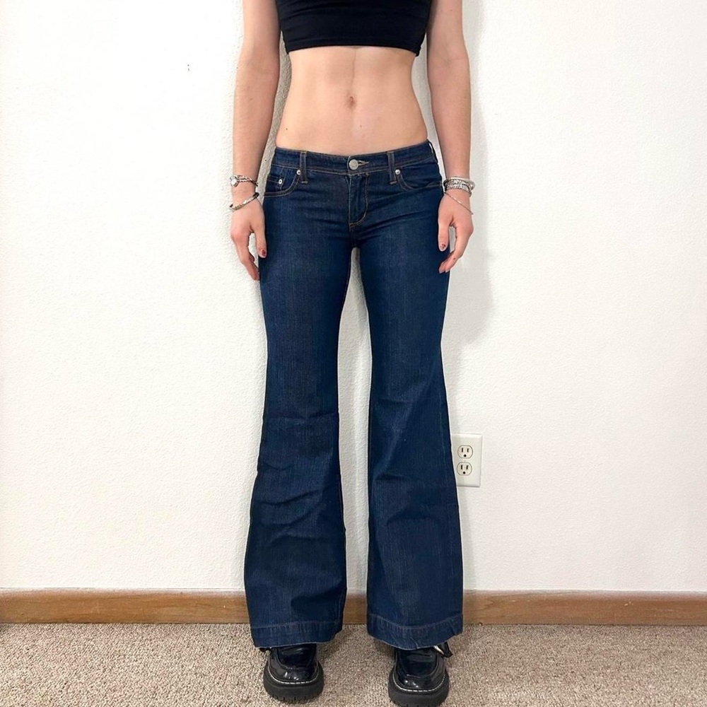 low rise 00s jeans